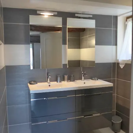 D'aliege Bed & Breakfast 2*